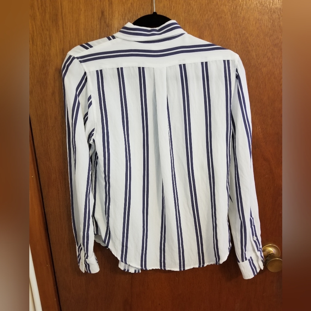 Brandy Melville John Galt White and Navy Striped Button Down Shirt - Picture 2 of 3